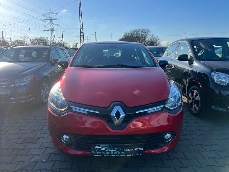 Rot Gebraucht 2014 Renault Clio IV Initiale Paris Limousine | 5.700 € (Fairer Preis) - Bild 1/4
