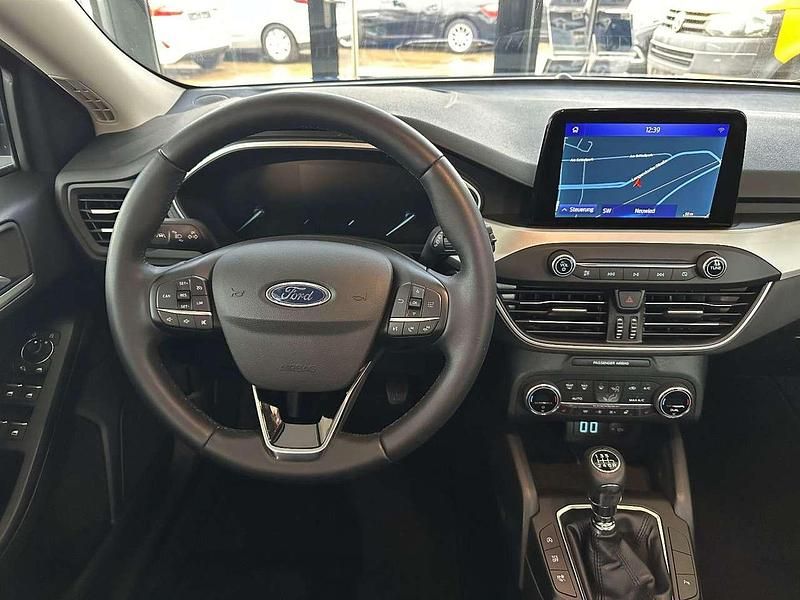 Gebraucht Ford Focus 125 PS (91 kW) 2021 Blau Limousine