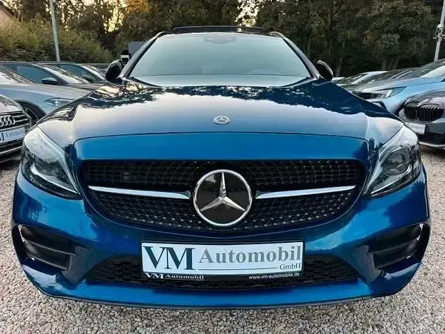 Gebraucht Mercedes C300e AMG 306 PS (225 kW) 2021 Blau Kombi