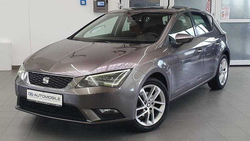 Grau Gebraucht 2014 Seat Leon Style Limousine | 10.990 € (Etwas zu teuer) - Bild 1/4