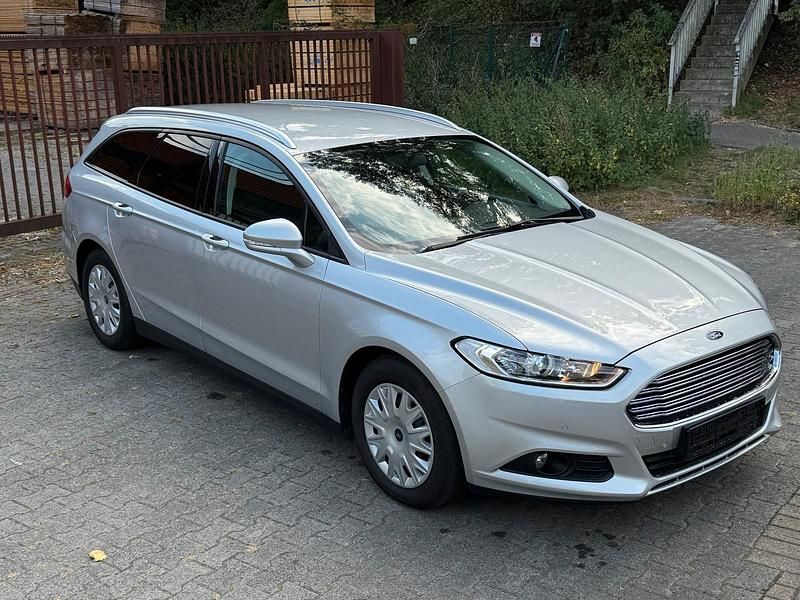 Gebraucht Ford Mondeo 160 PS (117 kW) 2017 Silber Kombi