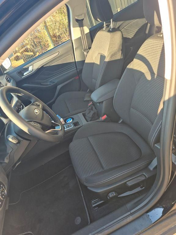 Gebraucht Ford Focus Titanium X 116 PS (85 kW) 2025 Schwarz Limousine