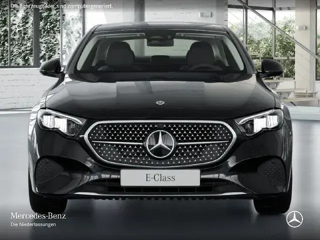 Second-hand Mercedes E200 Advanced 204 CP (150 kW) 2025 Negru Berlinǎ