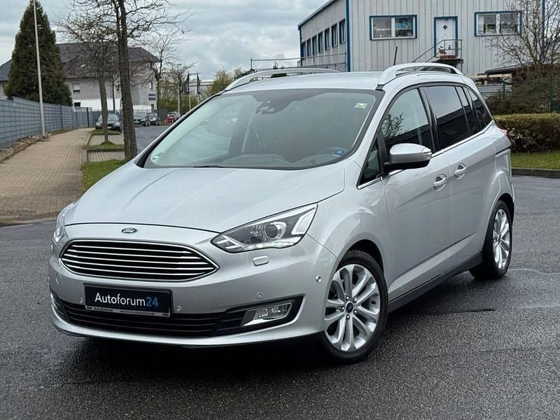Gebraucht Ford Grand C-Max Titanium 150 PS (110 kW) 2019 Grau Van / Kleinbus