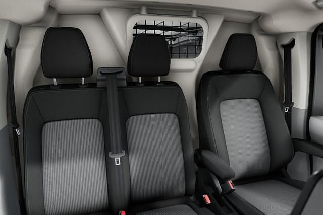 Neu VW T6.1 110 PS (80 kW) 2025 Stone grey stone grey Van