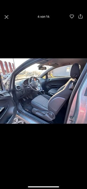 Gebraucht Opel Corsa Active 75 PS (55 kW) 2013 Grau Kleinwagen