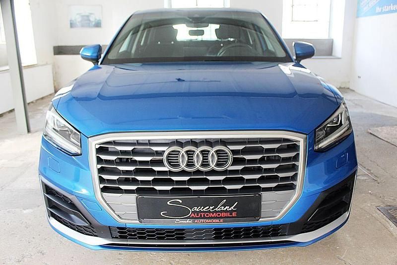 Gebraucht Audi Q2 S-Line 116 PS (85 kW) 2016 Blau SUV