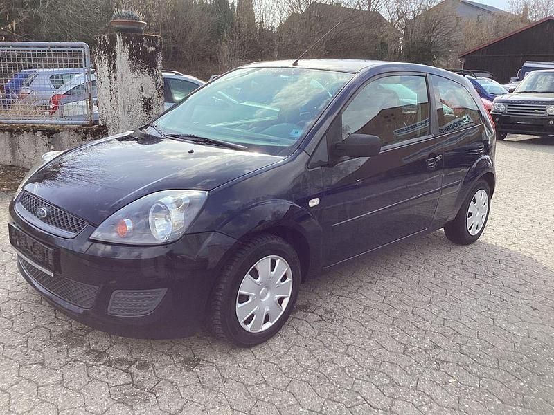 Gebraucht Ford Fiesta Style 60 PS (44 kW) 2007 Blau Kleinwagen