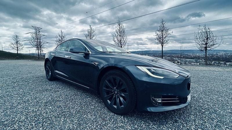 Second-hand Tesla Model S 386 kW (525 CP) 2018 Gri Hatchback
