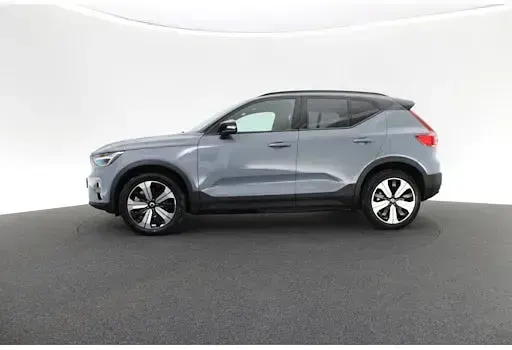 Gebraucht Volvo EX40 Core 175 kW (238 PS) 2023 Grau SUV