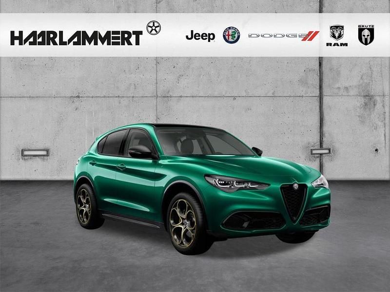 Grün Neu 2025 Alfa Romeo Stelvio SUV | 63.090 € (Fairer Preis) - Bild 1/4