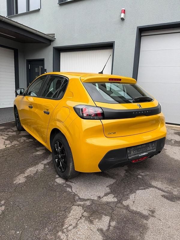 Gebraucht Peugeot 208 75 PS (55 kW) 2020 Gelb Kleinwagen