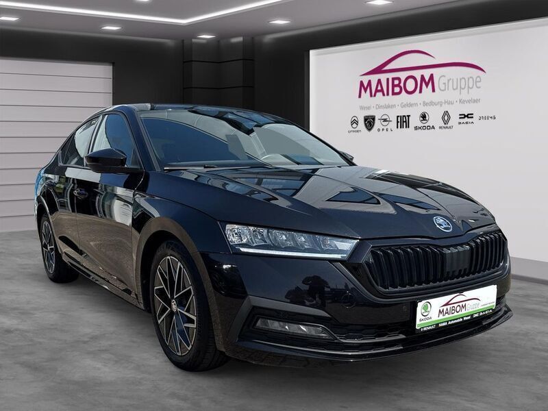 Schwarz Gebraucht 2021 Skoda Octavia First Edition Limousine | 24.740 € (Fairer Preis) - Bild 1/4