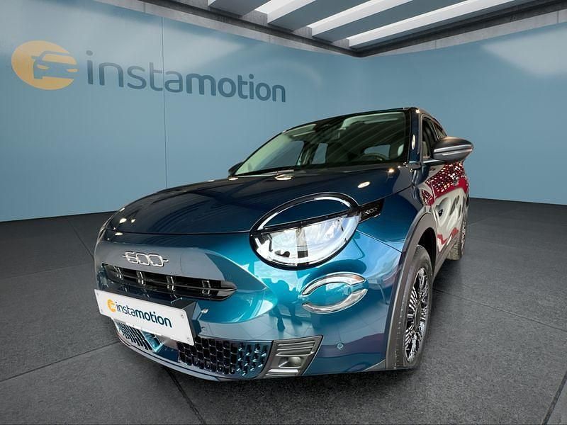 Schwarz Neu 2025 Fiat 600 Kleinwagen | 26.749 € - Bild 1/4