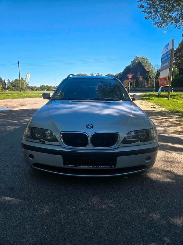 Gebraucht 2003 BMW 318 Kombi | 1.899 € (Fairer Preis) - Bild 1/4