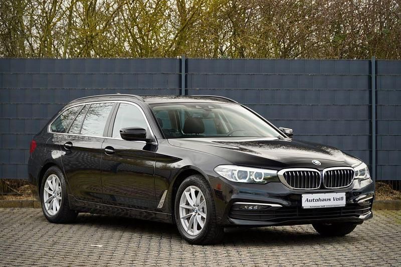 Gebraucht BMW 520 190 PS (139 kW) 2019 Schwarz Limousine