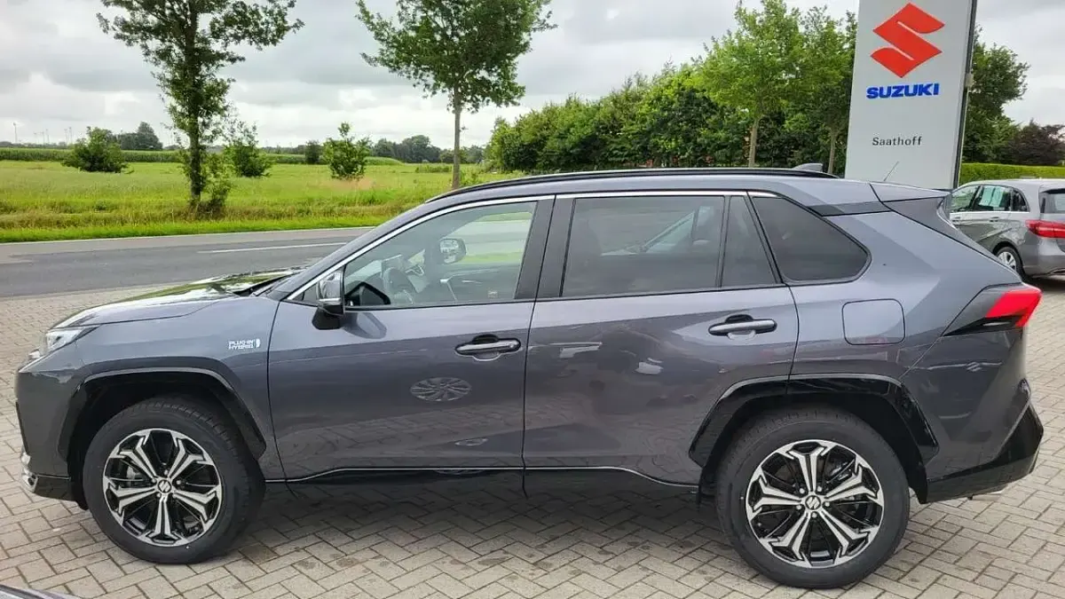 Second-hand Suzuki Across Comfort+ 306 CP (225 kW) 2025 Other SUV