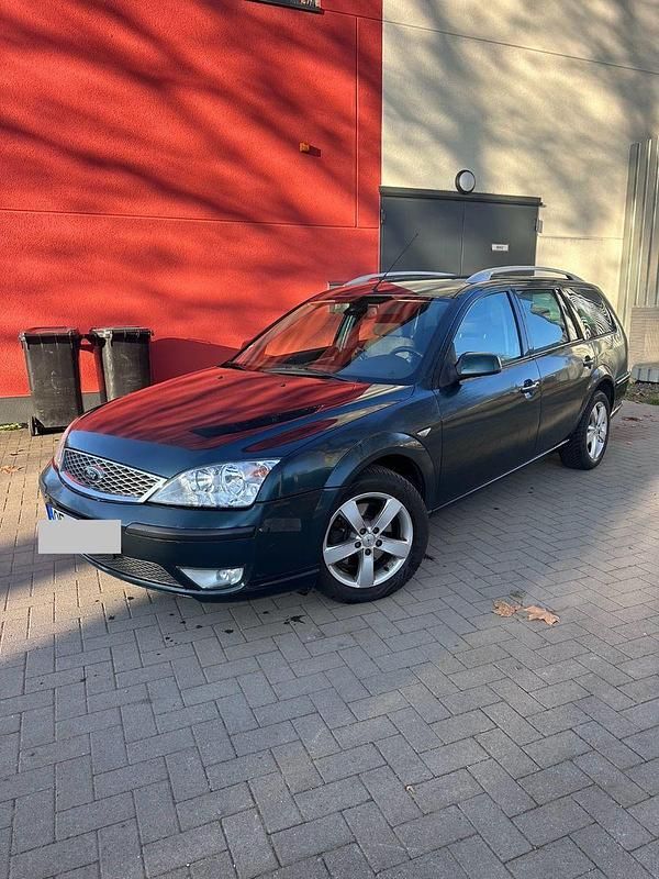 Grün Gebraucht 2006 Ford Mondeo Ambiente Kombi | 1.800 € (Fairer Preis) - Bild 1/4