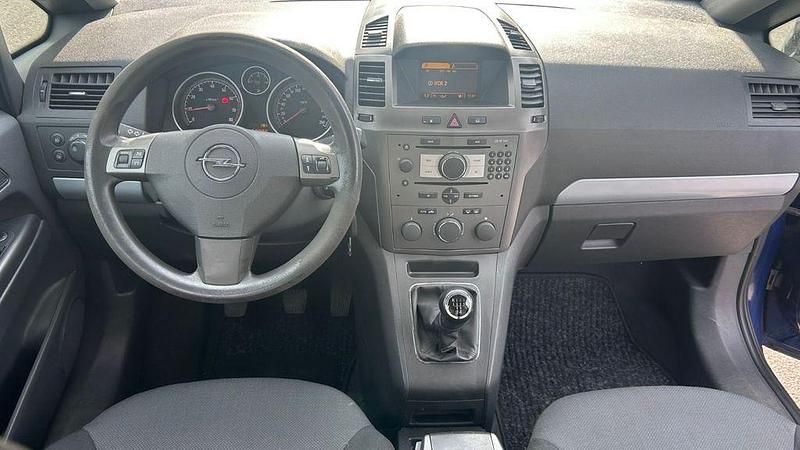 Gebraucht Opel Zafira 94 PS (69 kW) 2007 Blau Van / Kleinbus