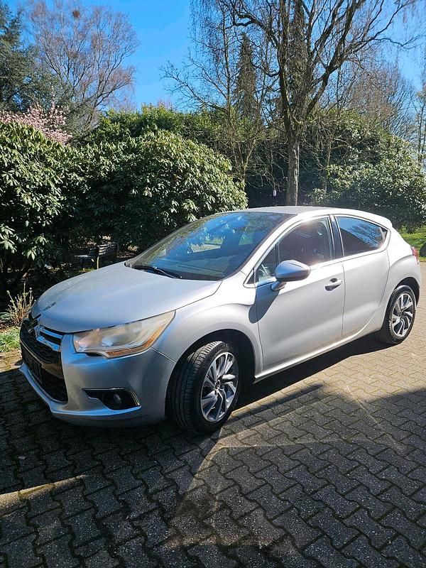Gebraucht Citroën DS4 2013 Silber Kleinwagen