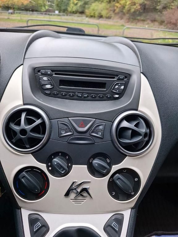 Gebraucht Ford Ka Titanium 69 PS (50 kW) 2009 Gelb Kleinwagen