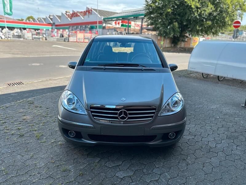 Grau Gebraucht 2005 Mercedes A150 Limousine | 4.500 € (Fairer Preis) - Bild 1/4