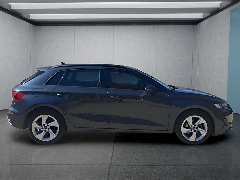 Second-hand Audi A3 150 CP (110 kW) 2025 Gri Berlinǎ