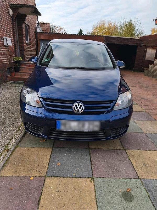 Blau Gebraucht 2006 VW Golf Plus Cross Van / Kleinbus | 2.600 € (Superpreis) - Bild 1/4