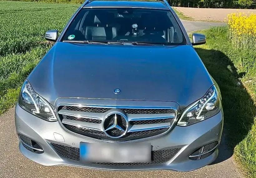 Gebraucht Mercedes E200 136 PS (100 kW) 2014 Grau Kombi