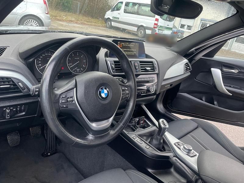Second-hand BMW 116 116 CP (85 kW) 2015 Negru Hatchback