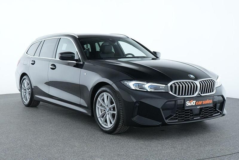 Schwarz Gebraucht 2023 BMW 330 M Sport Limousine | 35.439 € (Superpreis) - Bild 1/4