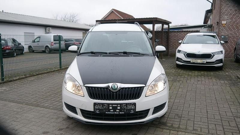 Gebraucht Skoda Roomster Plus Edition 86 PS (63 kW) 2012 Weiß Van / Kleinbus