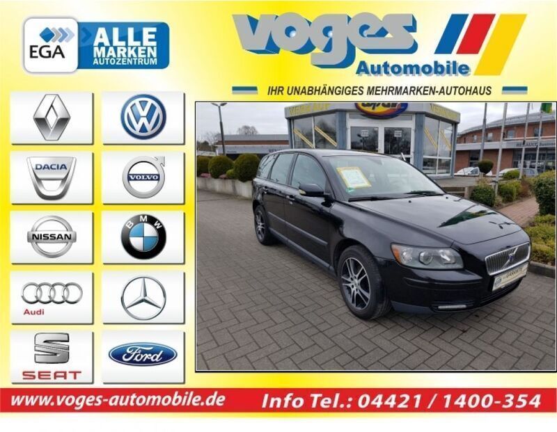 Saphirschwarzmetallic (metallic) Gebraucht 2007 Volvo V50 Kinetic Kombi | 4.950 € (Teuer) - Bild 1/4