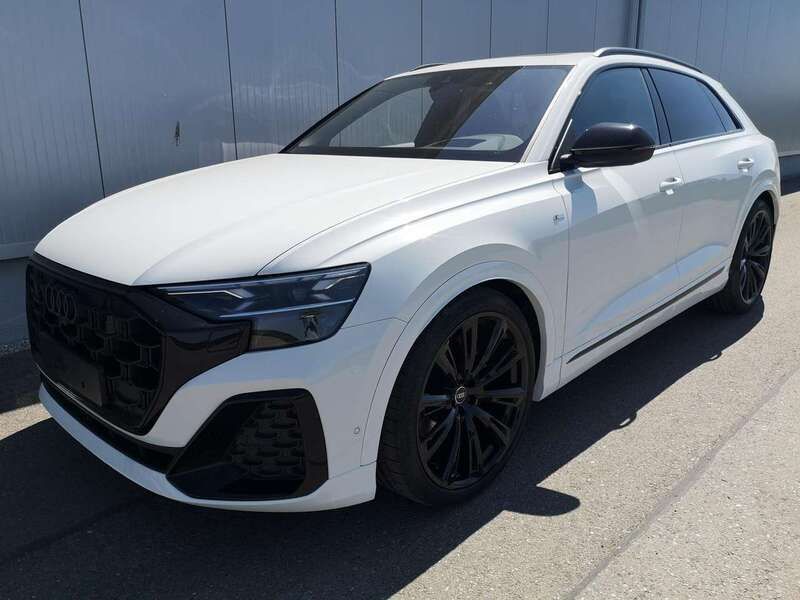 Gletscherweiß metallic Neu 2025 Audi Q8 S-Line SUV | 104.050 € - Bild 1/4