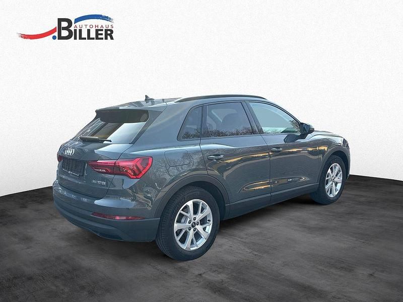 Gebraucht Audi Q3 Basis 150 PS (110 kW) 2021 Grau SUV