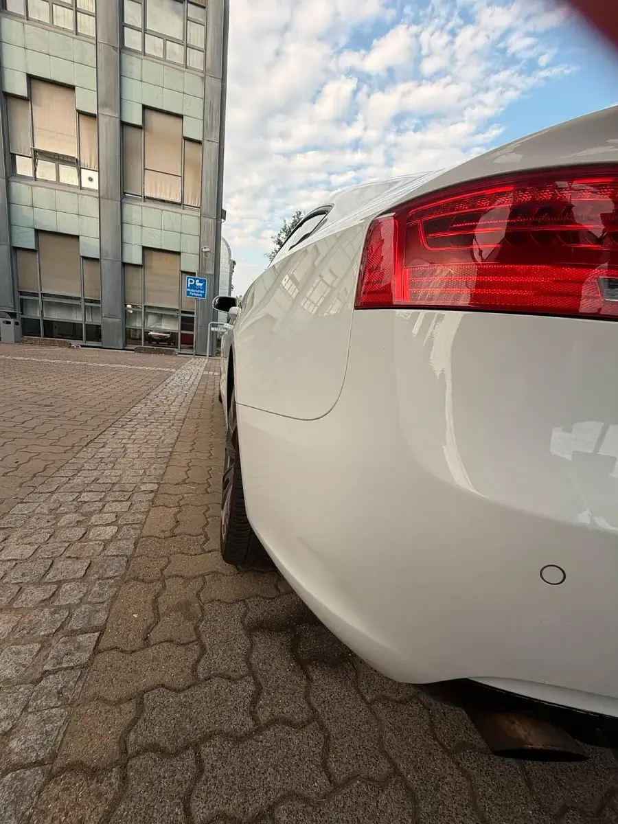 Gebraucht Audi A5 Sportback Sport 170 PS (125 kW) 2013 Weiß Kleinwagen