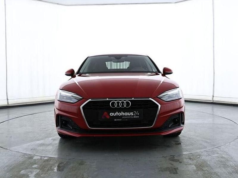Gebraucht Audi A5 Sportback Basis 163 PS (119 kW) 2022 Rot Kleinwagen