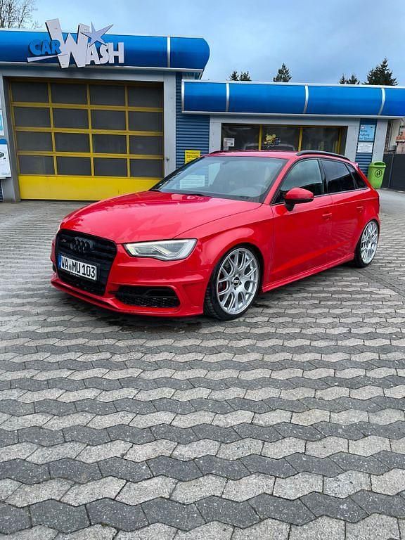 Gebraucht Audi S3 Sport 360 PS (264 kW) 2016 Rot Limousine
