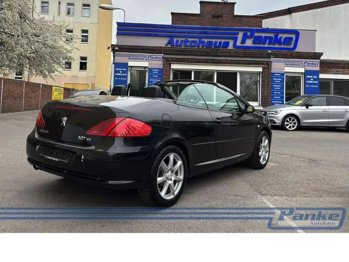 Gebraucht Peugeot 307 CC 136 PS (100 kW) 2005 Schwarz Cabrio
