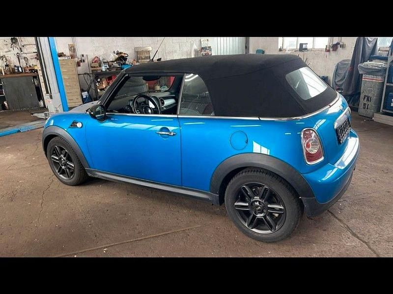 Second-hand Mini Cooper 122 CP (89 kW) 2011 Albastru Hatchback