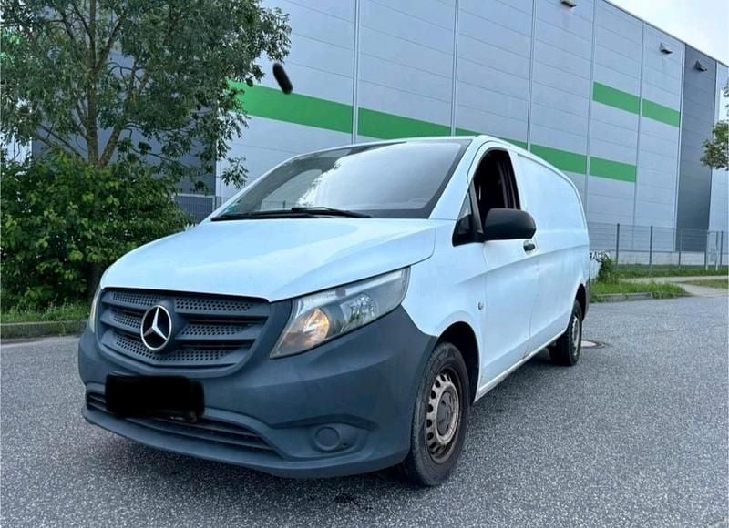 Gebraucht Mercedes Vito 90 PS (66 kW) 2015 Van