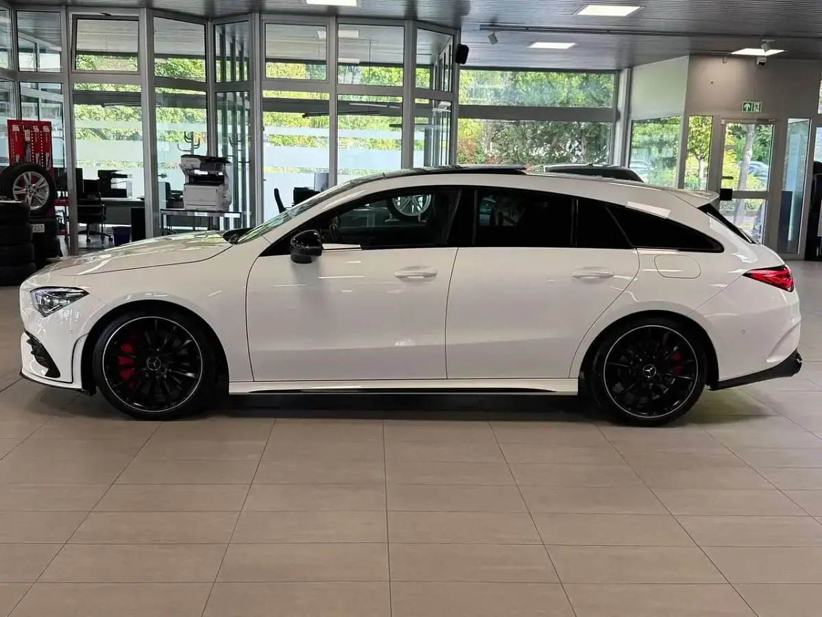 Gebraucht Mercedes CLA35 AMG AMG 306 PS (225 kW) 2021 Weiß Coupé