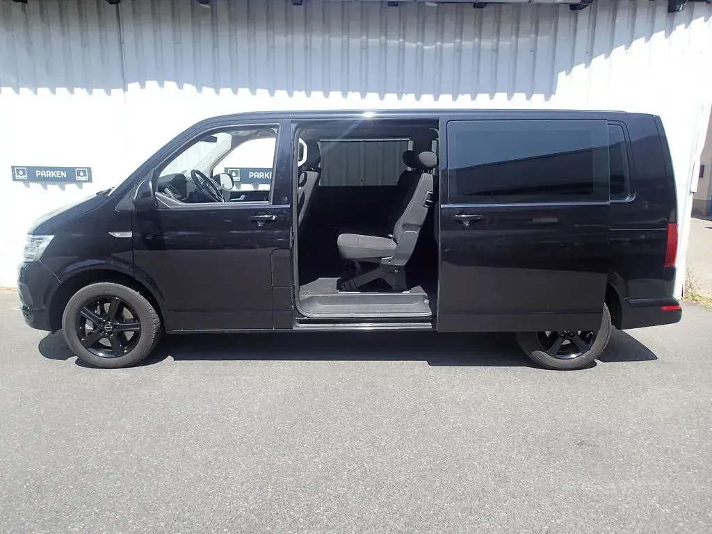 Gebraucht VW Multivan 204 PS (150 kW) 2018 Schwarz Van / Kleinbus