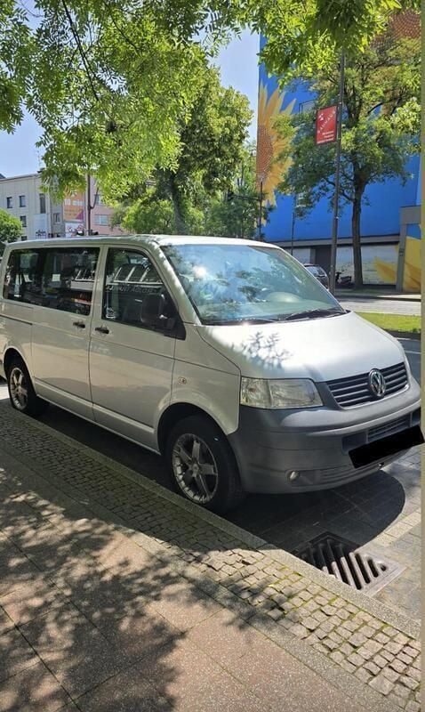Grau Gebraucht 2009 VW T5 Van | 9.000 € - Bild 1/4