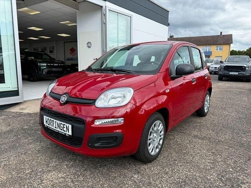 Rot Neu 2025 Fiat Panda Kleinwagen | 15.250 € (Fairer Preis) - Bild 1/4