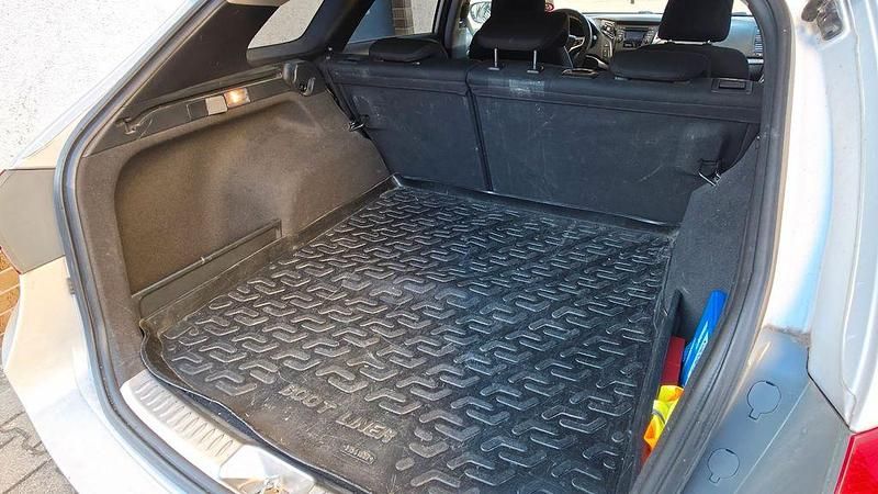 Silber Gebraucht 2012 Hyundai i40 Comfort Kombi | 7.250 € (Fairer Preis) - Bild 1/4