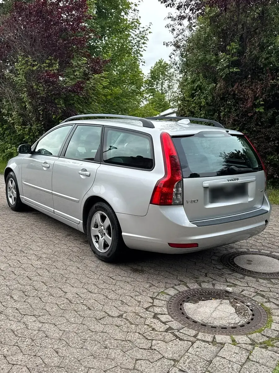 Gebraucht Volvo V50 125 PS (91 kW) 2008 Silber Kombi