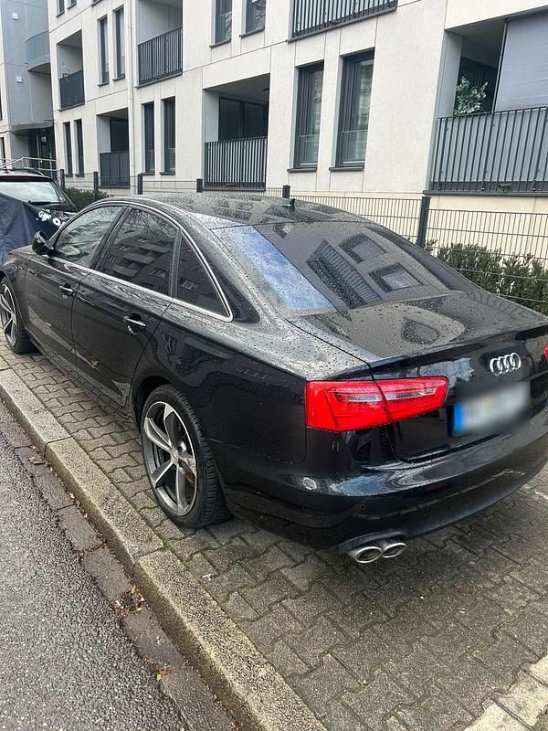 Usado Audi A6 190 HP (139 kW) 2013 Preto Sedan