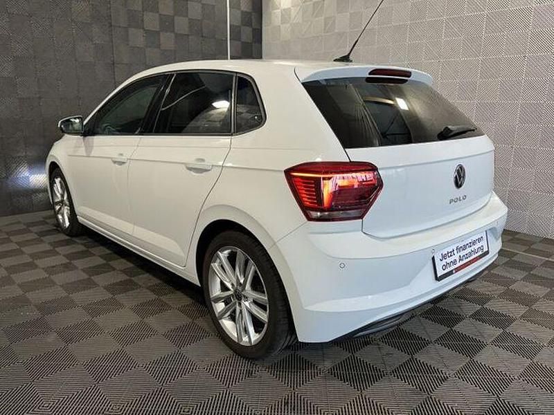 Gebraucht VW Polo Highline 95 PS (69 kW) 2021 Weiß Kleinwagen