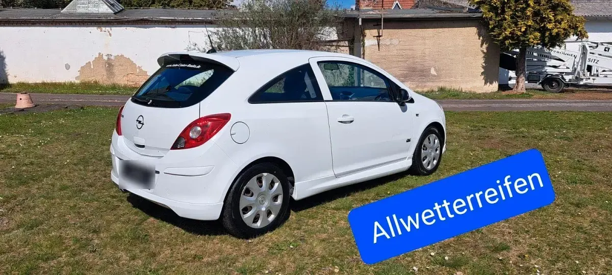 Gebraucht Opel Corsa Sport 88 PS (64 kW) 2009 Weiß Kleinwagen